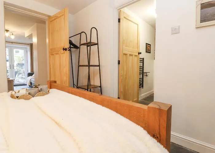 The Wonky Burrow Bowness-on-Windermere